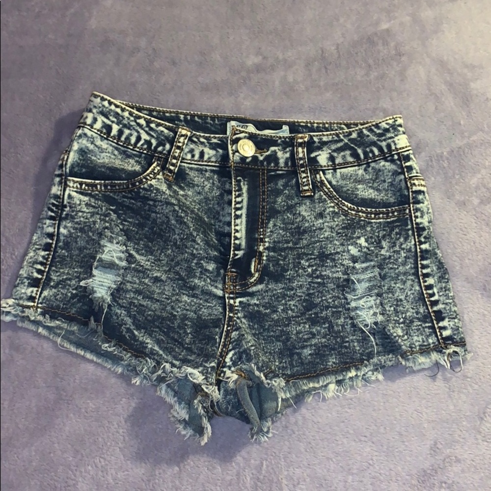 🤍Womens stone washed Shorts🤍